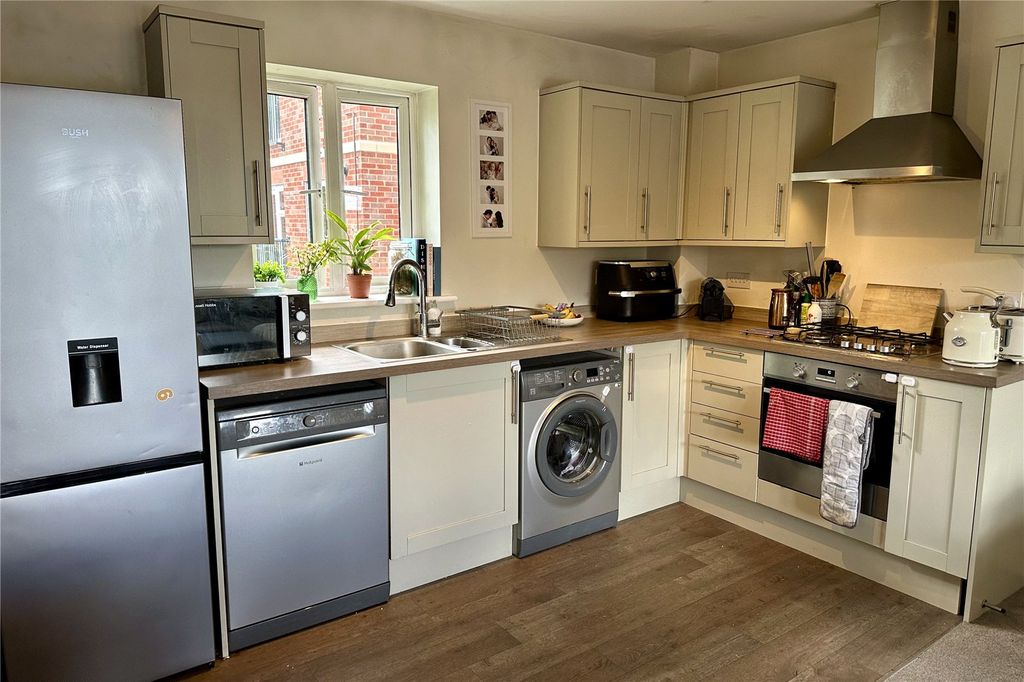 Property photo 3 of 10 Picture No. 39