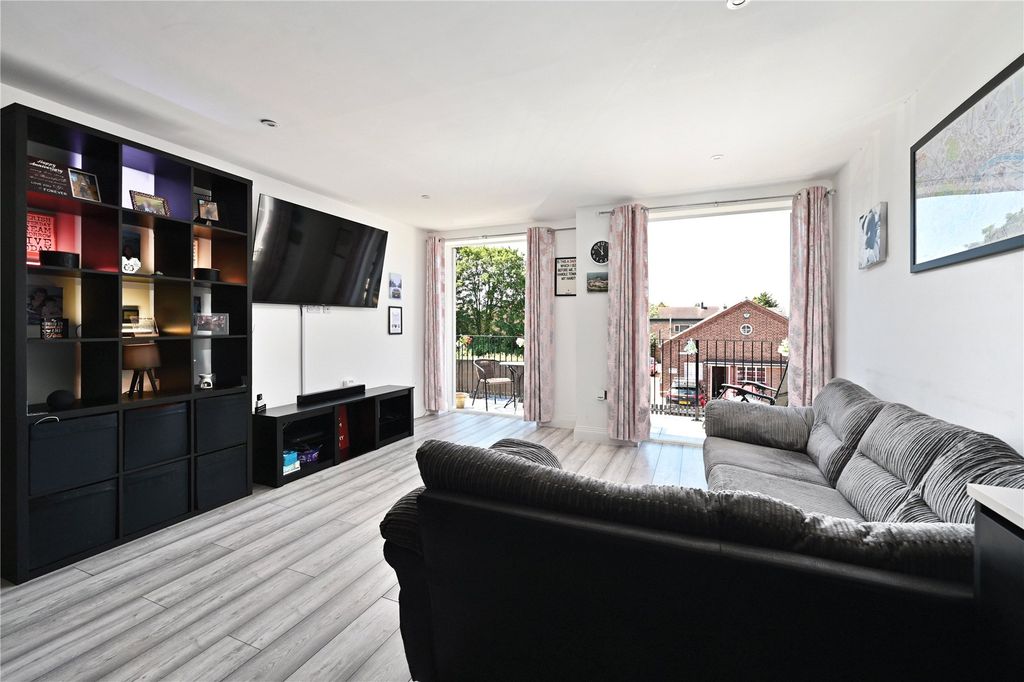 Property photo 2 of 13 Picture No. 05