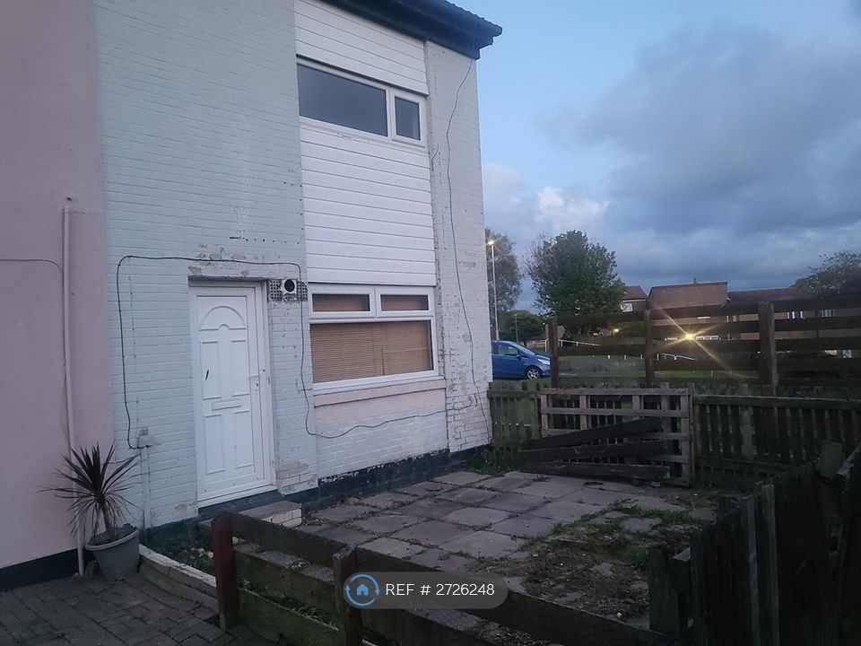 Property photo 2 of 10