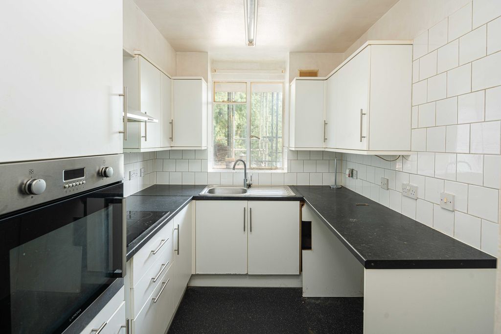 Property photo 3 of 10 _Dsc8232-2