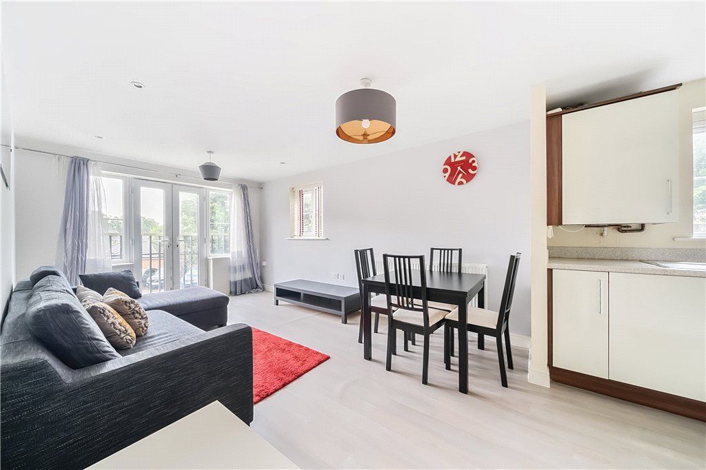Property photo 1 of 18 Picture No. 04