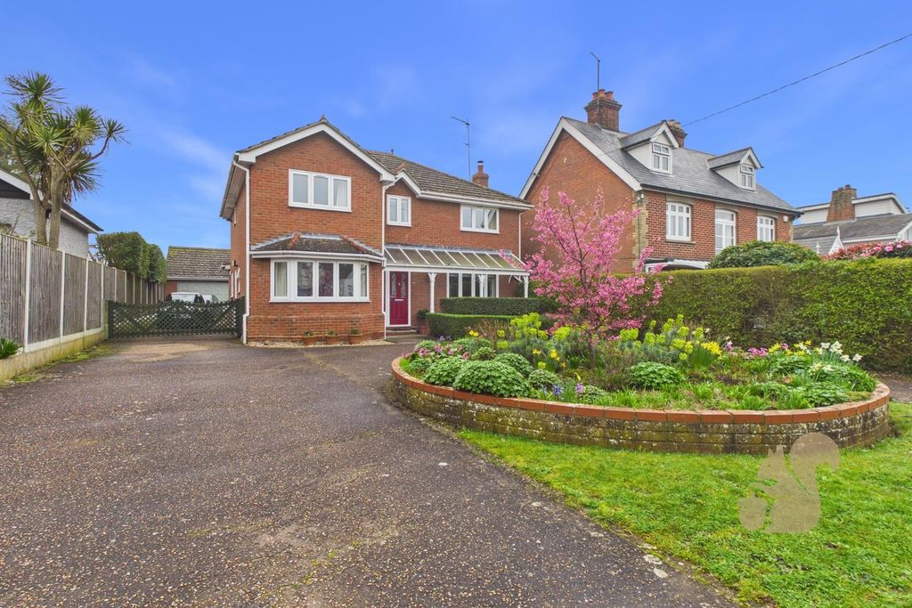 Property photo 1 of 36 Cam03877G0-Pr0318-Still039.Jpg