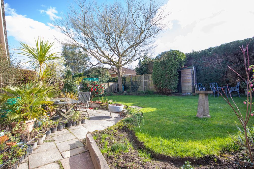 Property photo 3 of 21