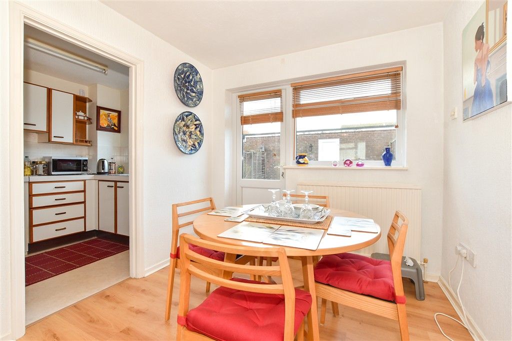 Property photo 3 of 10 Lounge/Dining Room