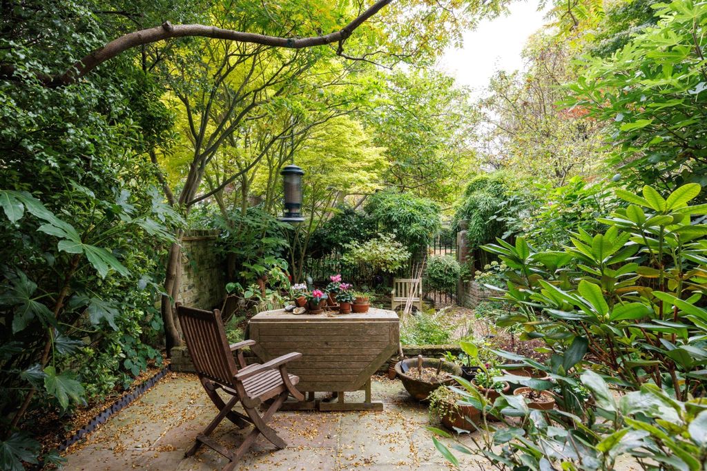 Property photo 3 of 14 Picture No. 06