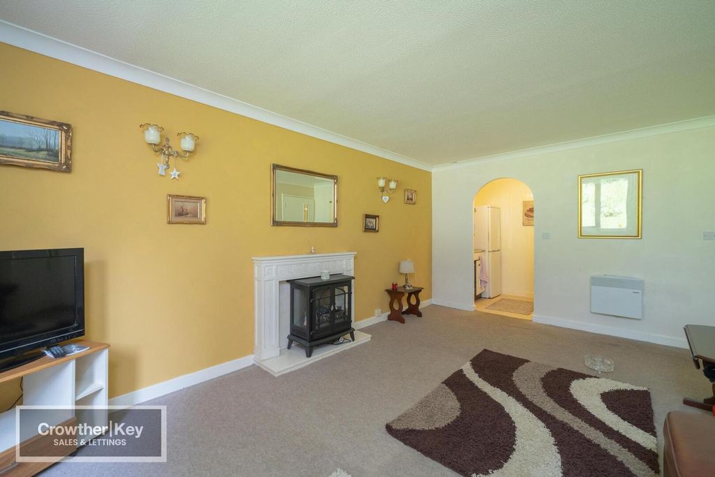 Property photo 2 of 12 Living Room