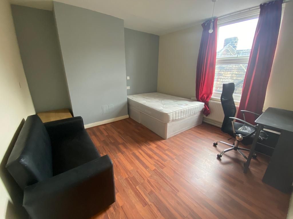 Property photo 2 of 4