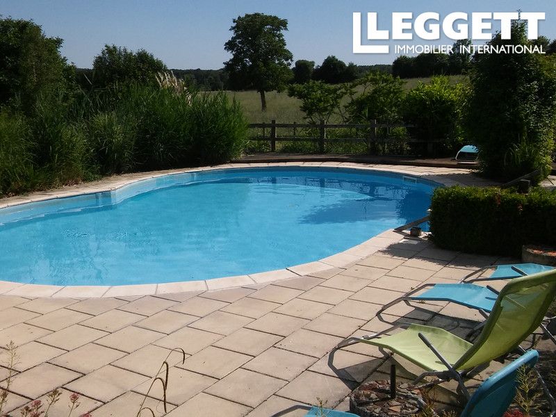 Property photo 3 of 10