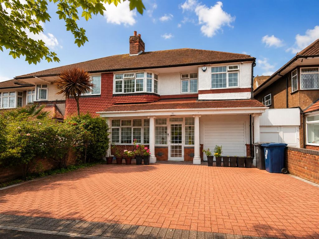 Property photo 1 of 14 0c057124-3E4E-471d-B1B0-49F0Fab41Aac.Png