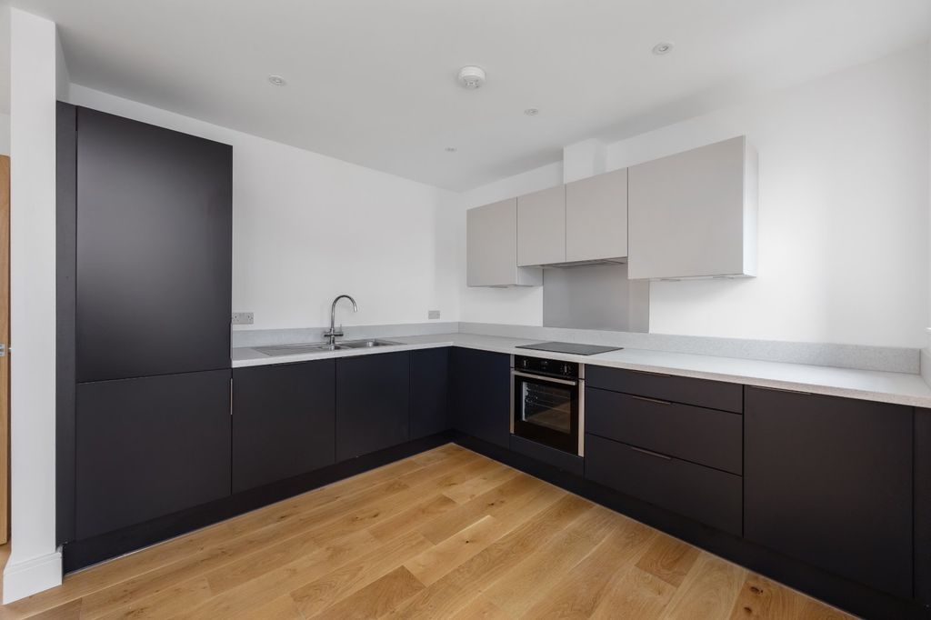 Property photo 3 of 9 Picture No. 23