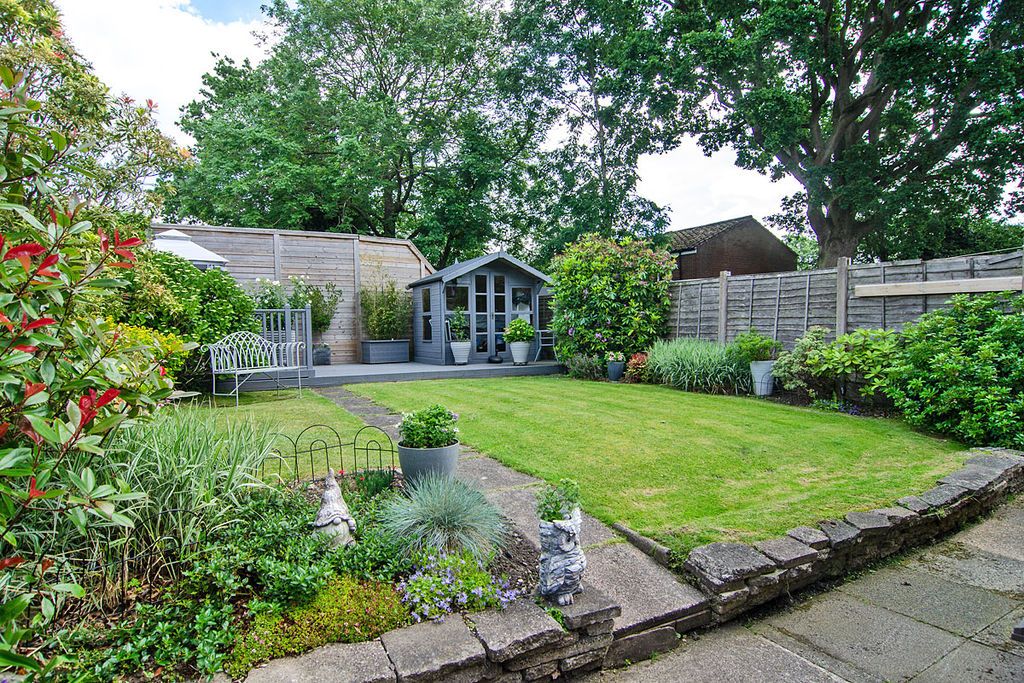 Property photo 2 of 23 Photo 21