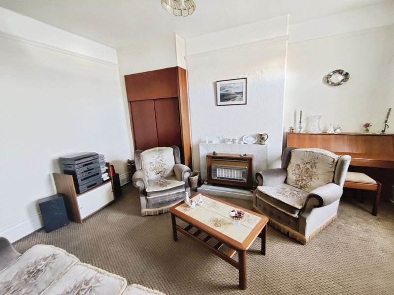 Property photo 3 of 15 Photo 12