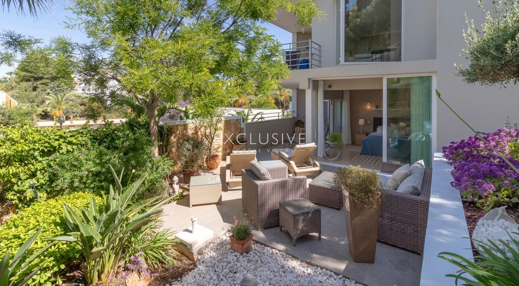 Property photo 1 of 30