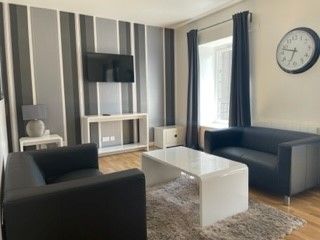 Property photo 2 of 11 Photo 2