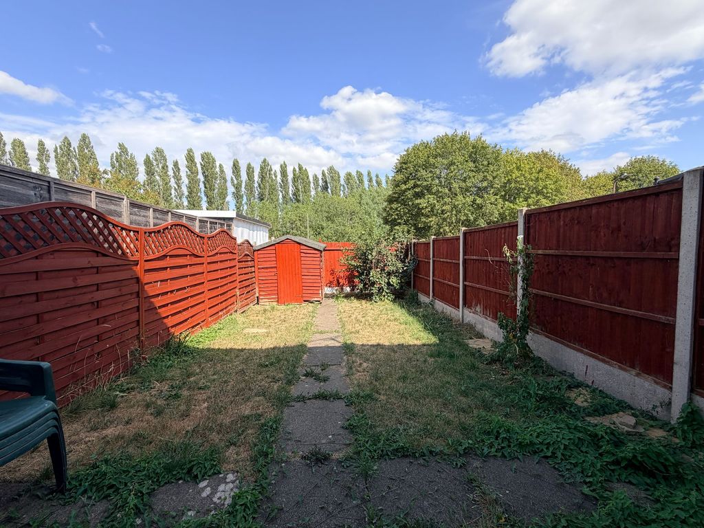 Property photo 2 of 7