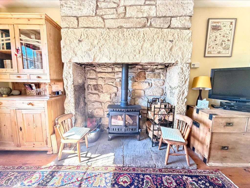 Property photo 3 of 18 Photo 3