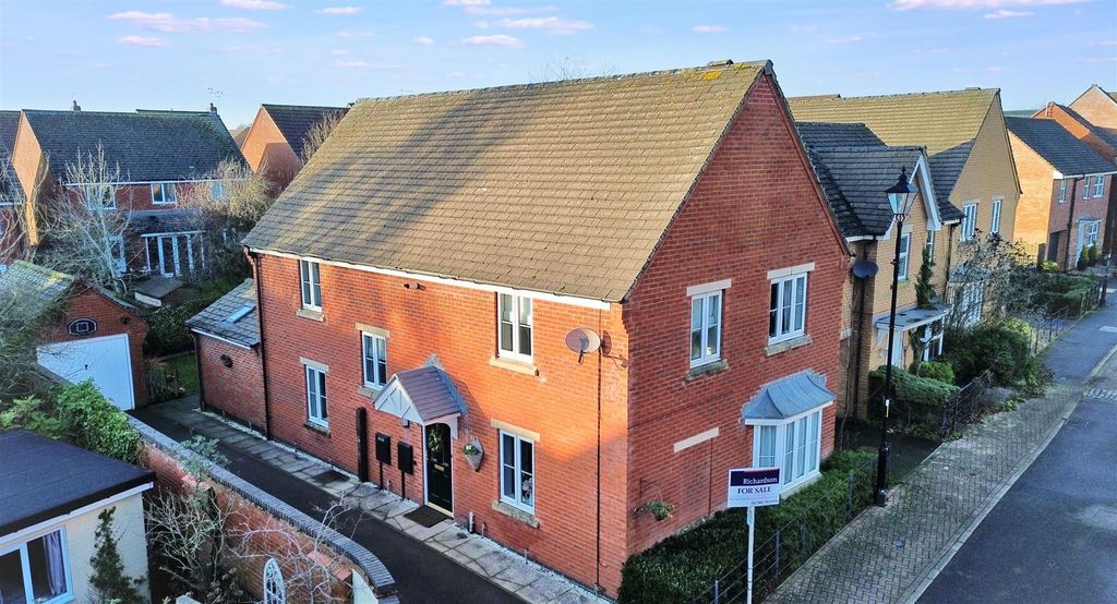 Property photo 1 of 27 Cibn5351.Jpg