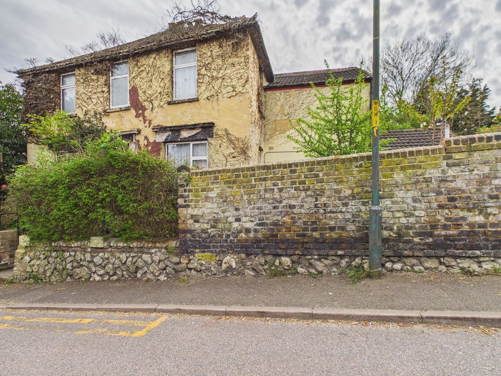 Property photo 1 of 9 Photo 1