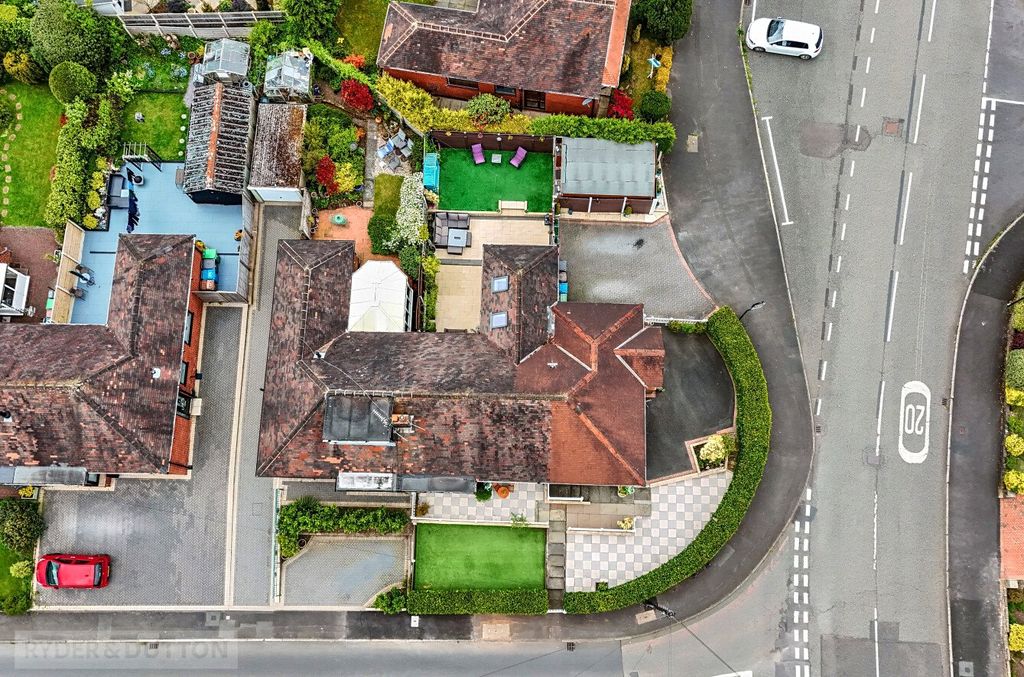 Property photo 2 of 20 Birds Eye View