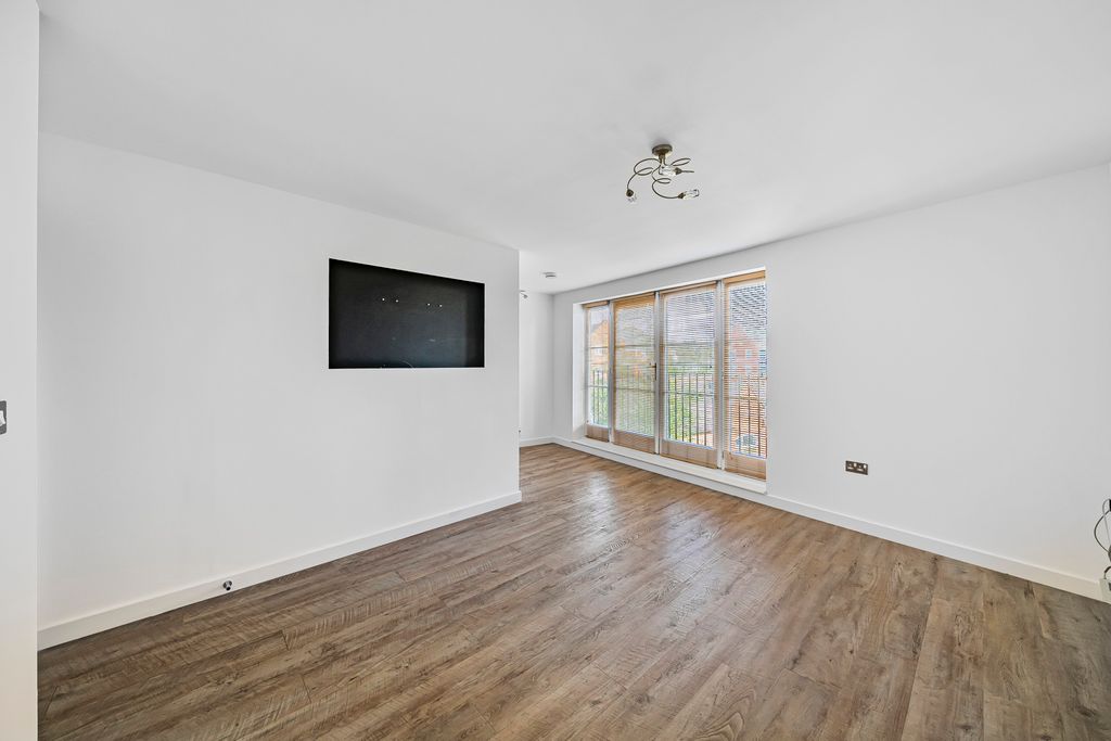 Property photo 2 of 10 Picture No. 26