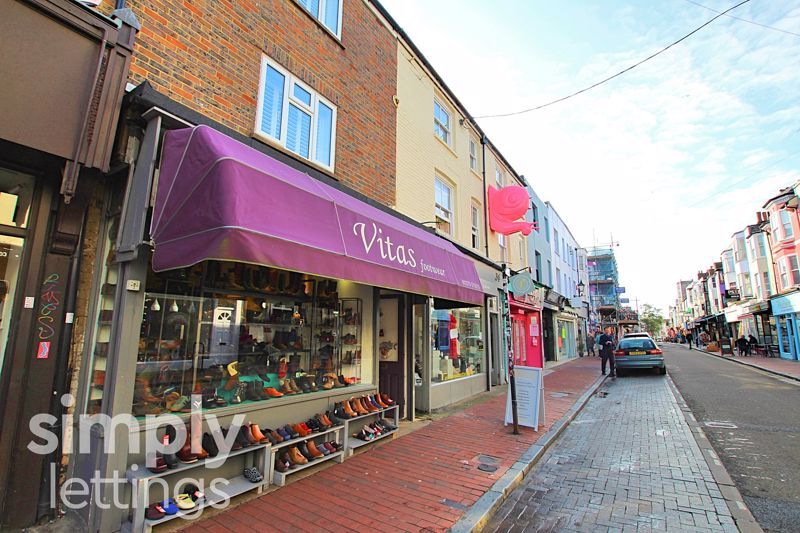 Property photo 1 of 5 Photo 6