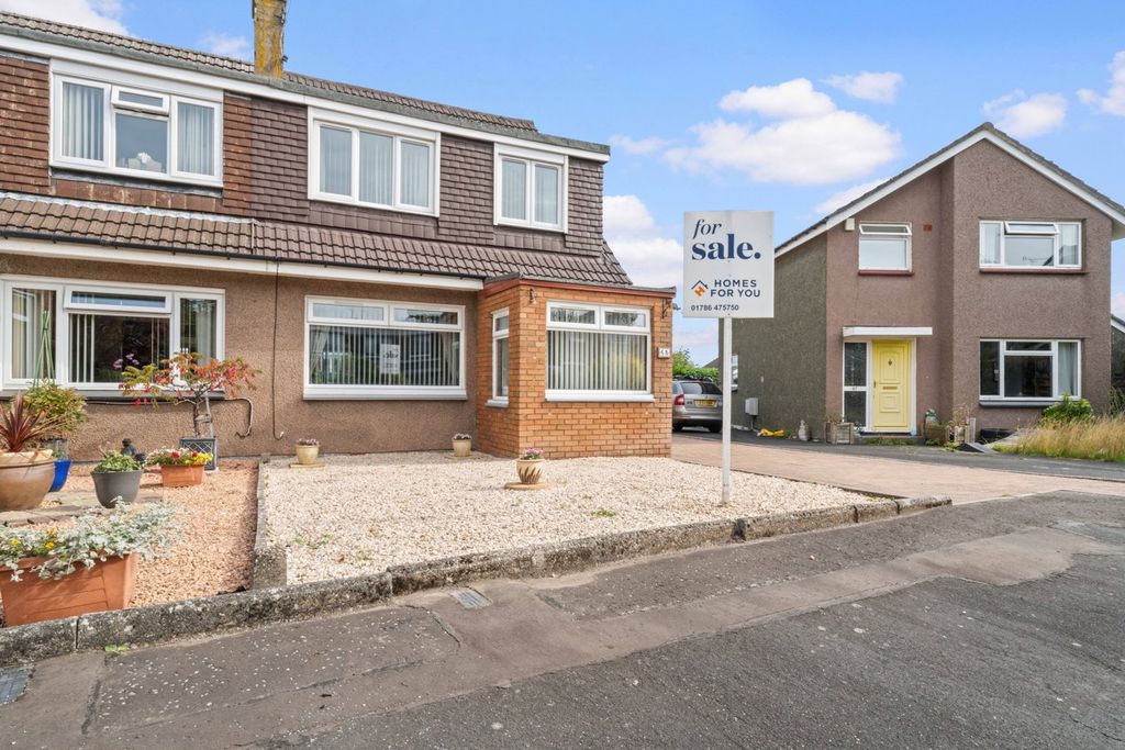 Property photo 1 of 35