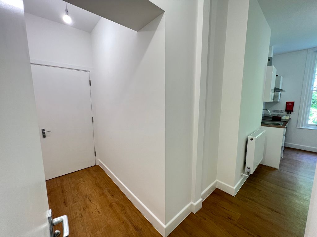 Property photo 3 of 3