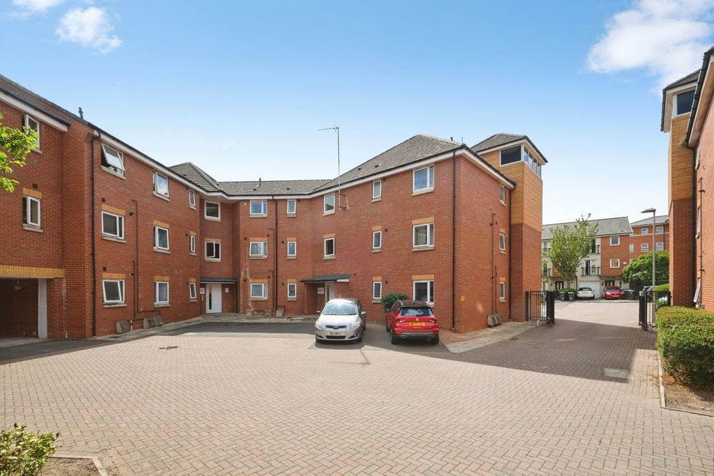 Property photo 1 of 21 Pbox-Img.Jpg