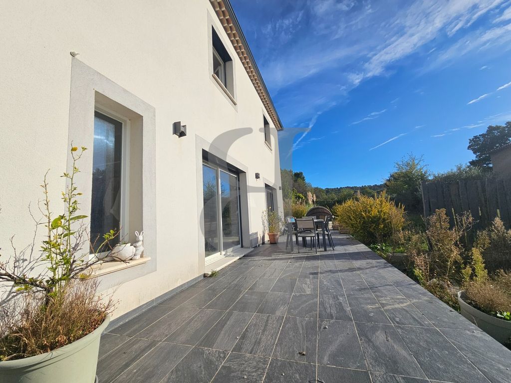 Property photo 2 of 15 186078