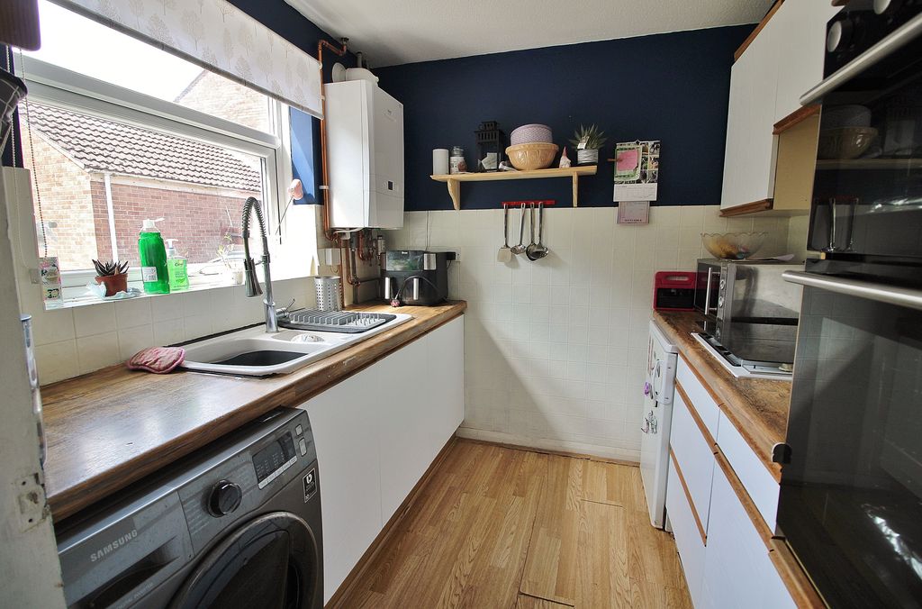 Property photo 2 of 14