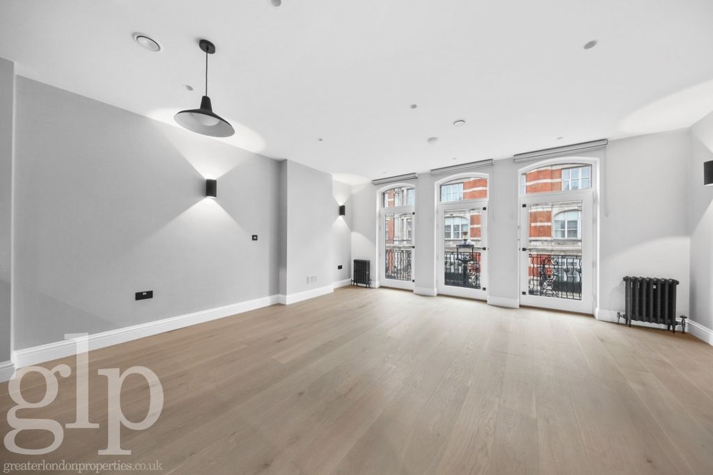 Property photo 3 of 11 607733