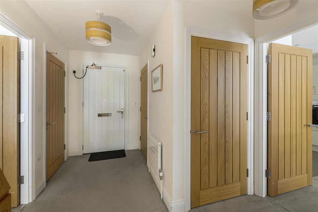 Property photo 3 of 24 3