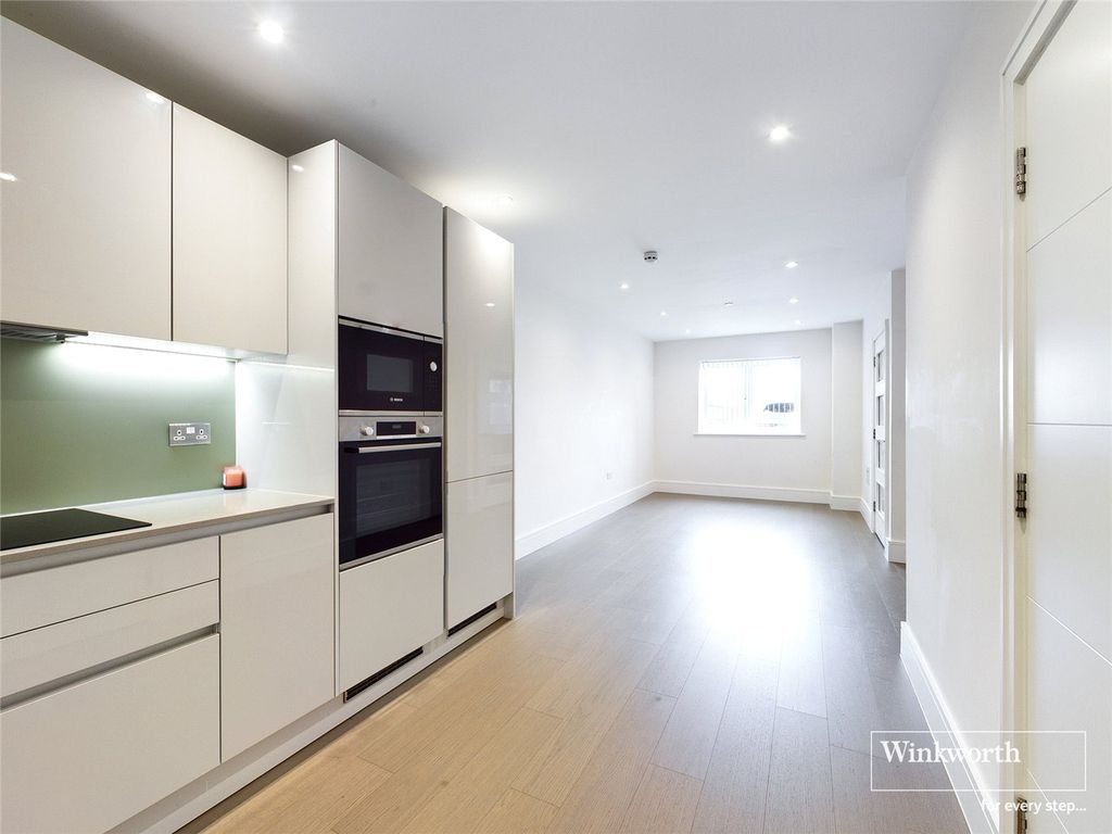 Property photo 3 of 15 Picture No. 20