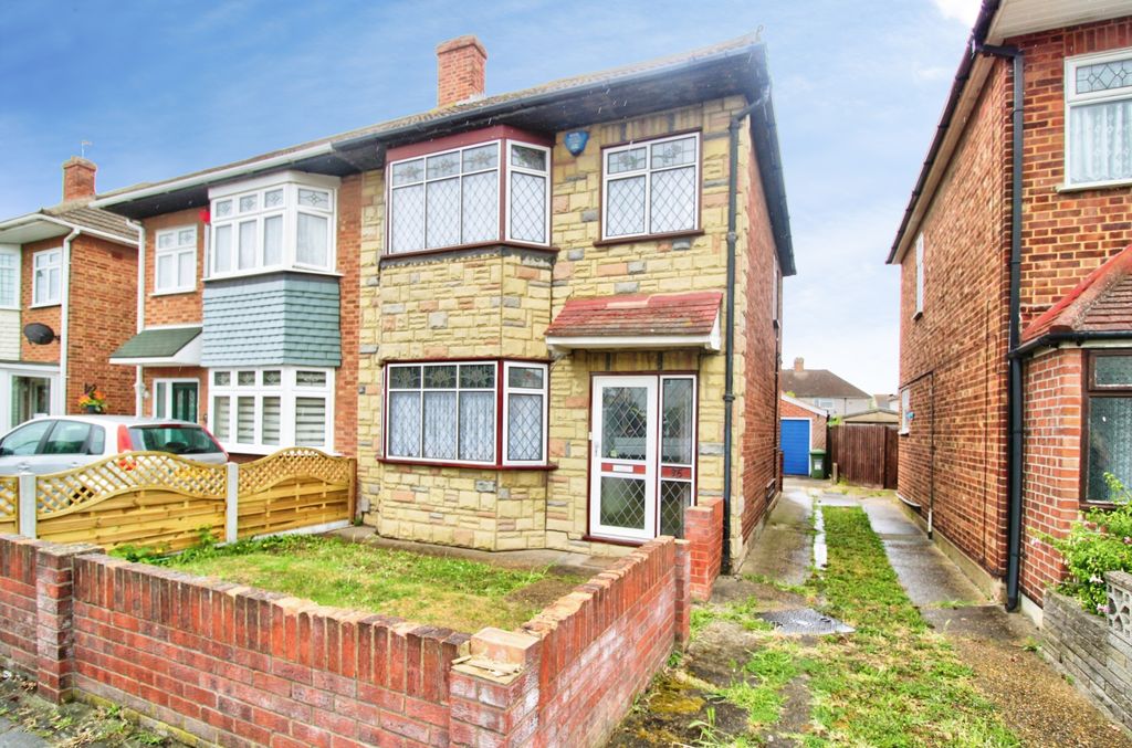 Property photo 2 of 22 26