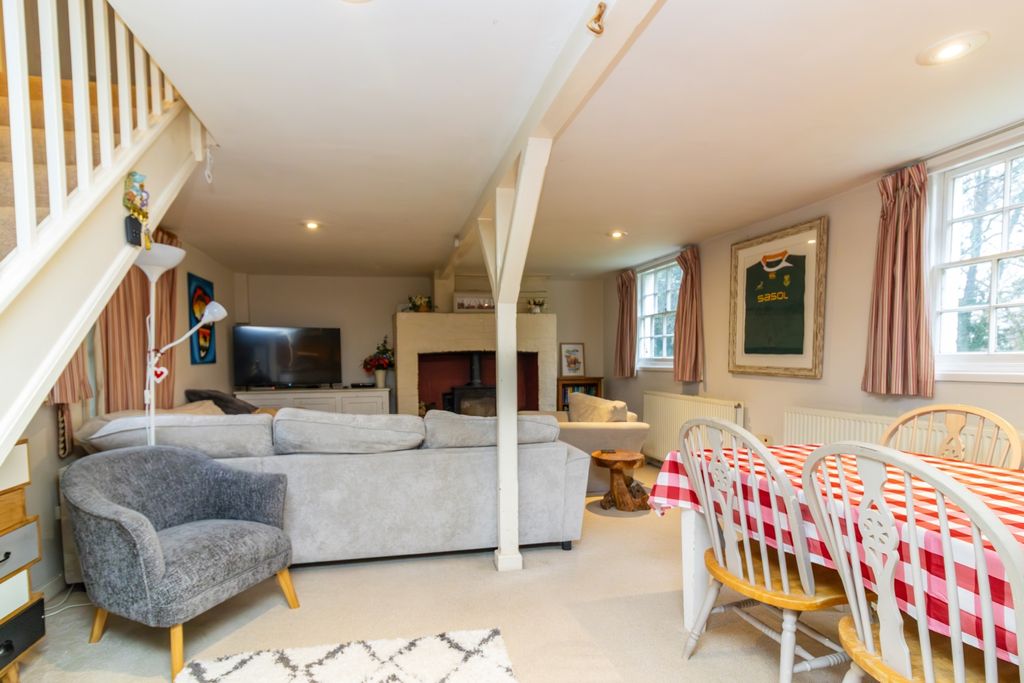 Property photo 2 of 21 Img_6254