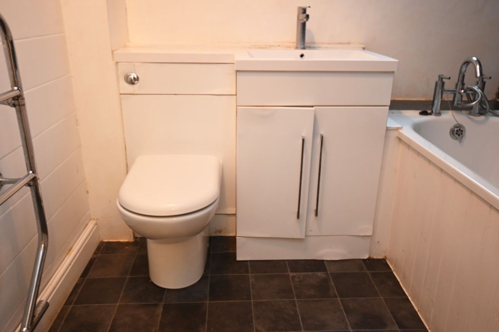 Additional image 17 of 2 bed flat for sale132 Fairhaven, Kirn, Dunoon, Argyll And Bute PA23