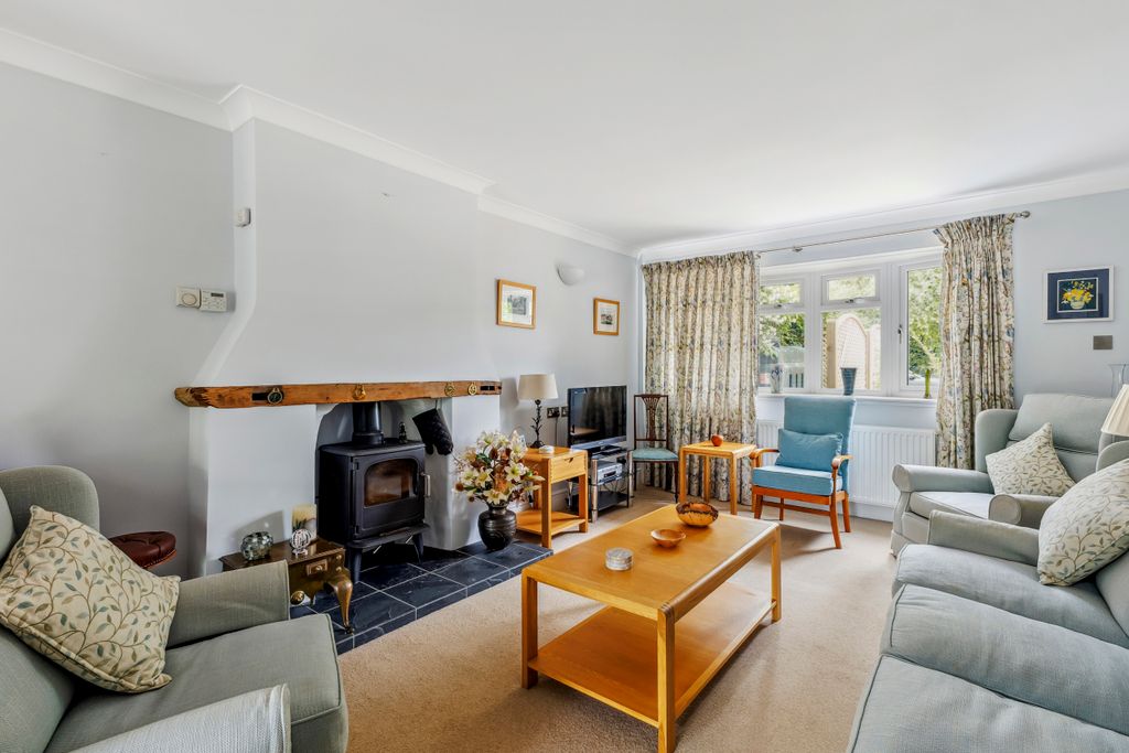 Property photo 3 of 10