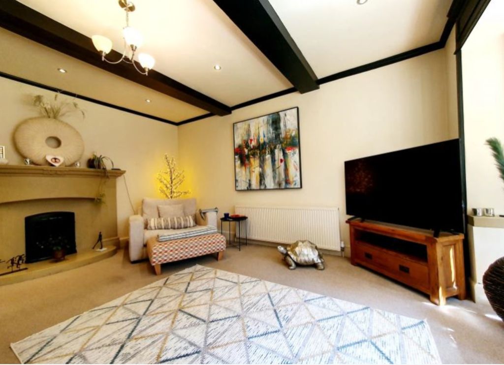 Property photo 3 of 9 Picture No. 06