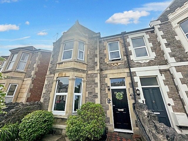 Property photo 1 of 13 4Â Bedroom Semi Detached For Sale