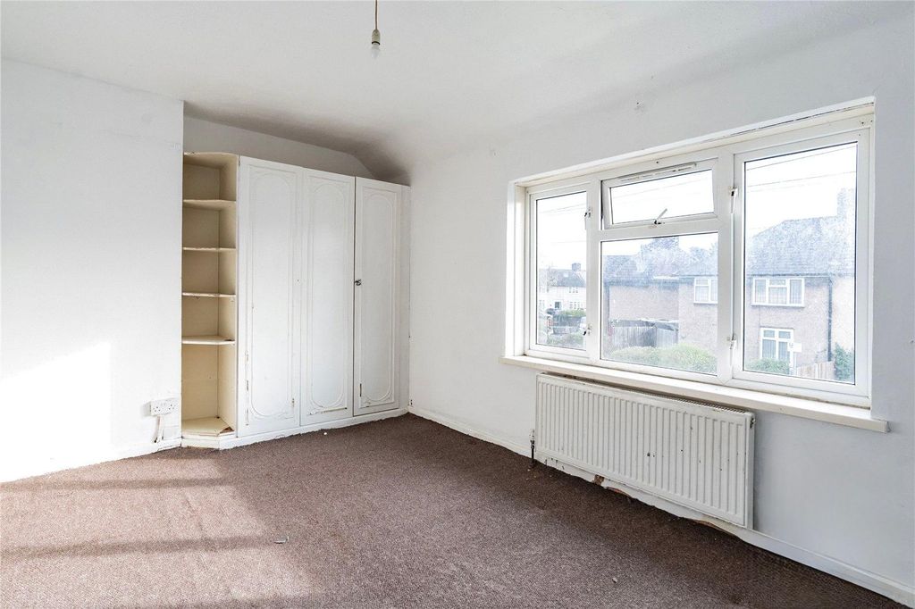 Property photo 3 of 24