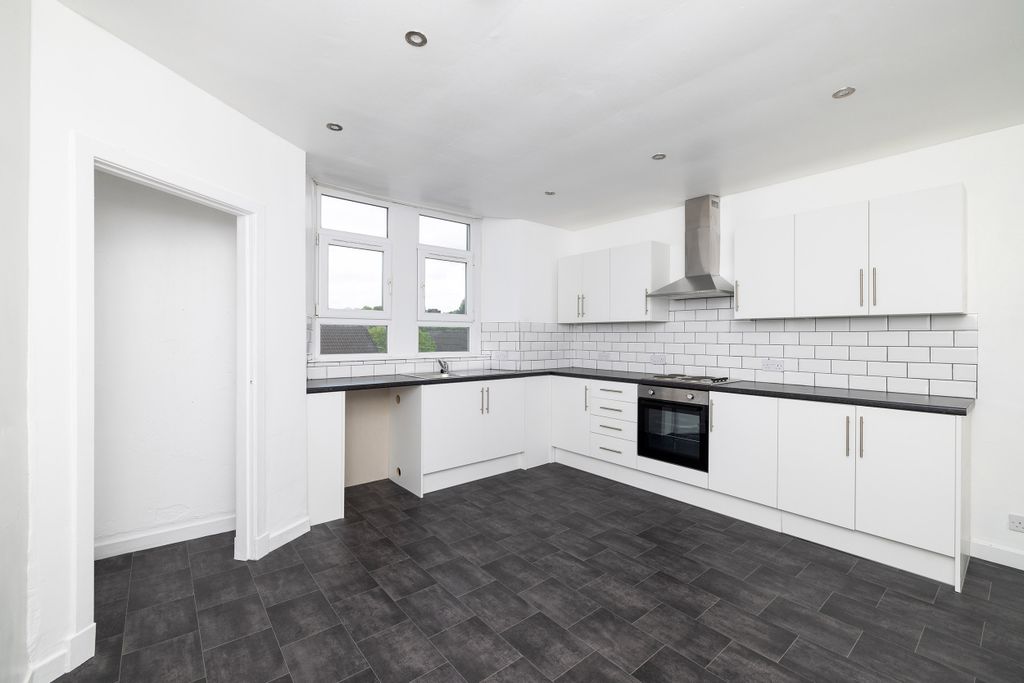 Property photo 1 of 8 Photo 1