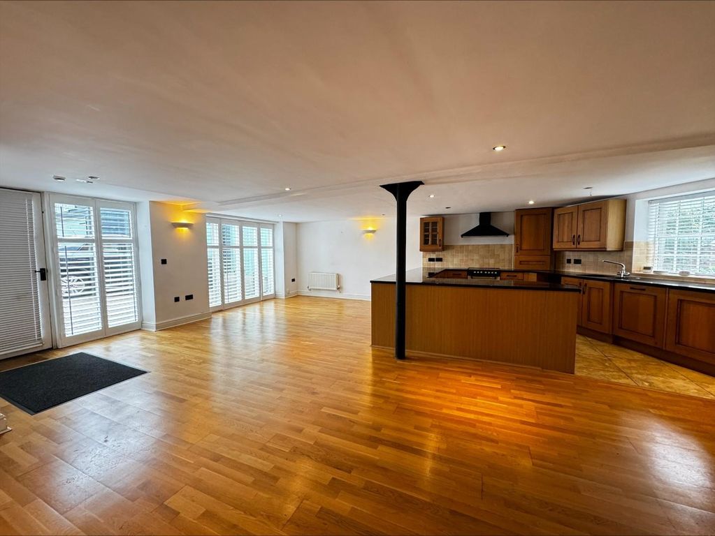 Property photo 3 of 15 Processed-92B6E1C7-0EE5-4520-9E2A-Ebfc96Fadf13.Jpe