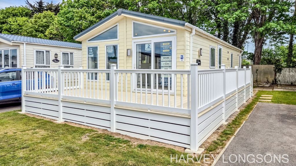 Property photo 1 of 18 Delta Desire Holiday Home For Sale At Solent Breeze Holiday Park With White Wraparound Decking