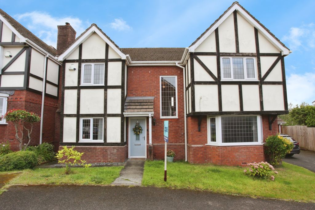 Property photo 1 of 47 Img_3049