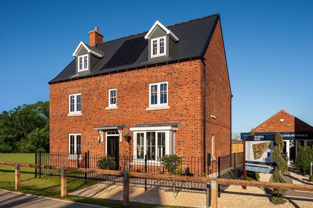 Property photo 1 of 10 External Of The Five Bedroom Moreton