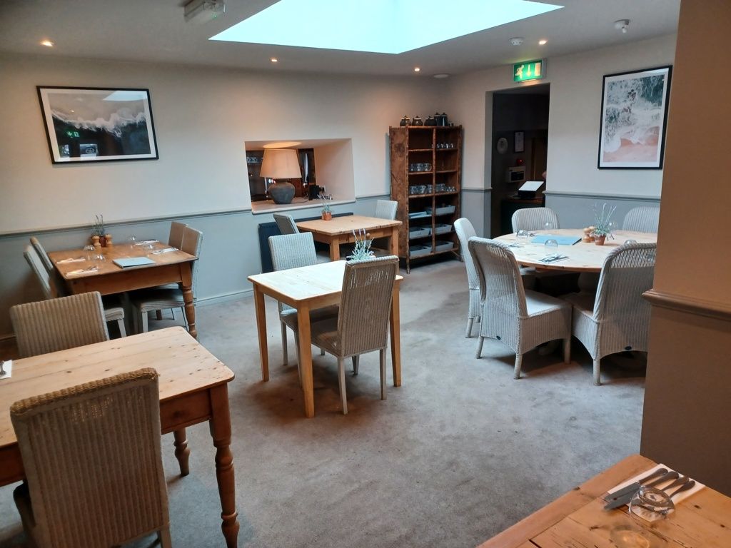 Property photo 3 of 14 Photo 4