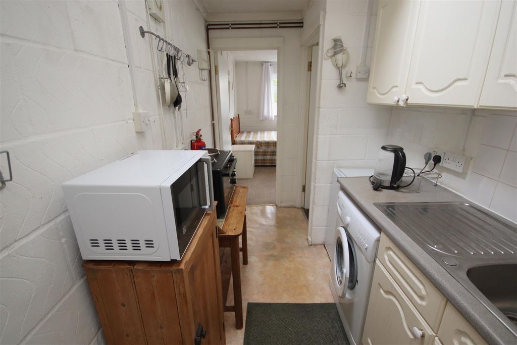 Property photo 3 of 6 Img_8272.Jpg