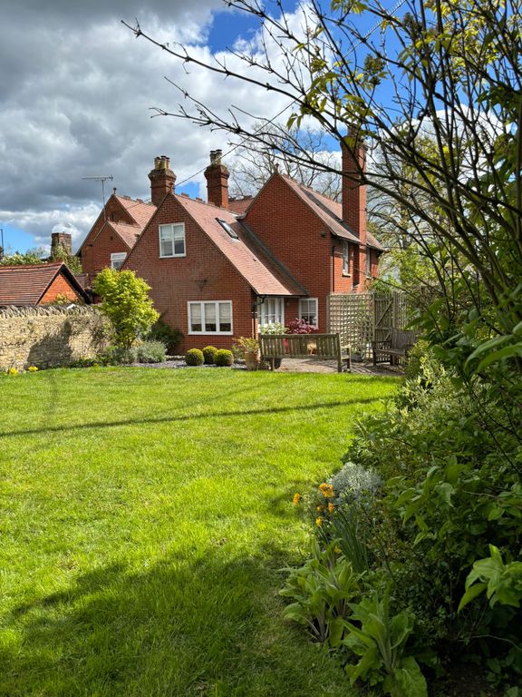 Property photo 1 of 33