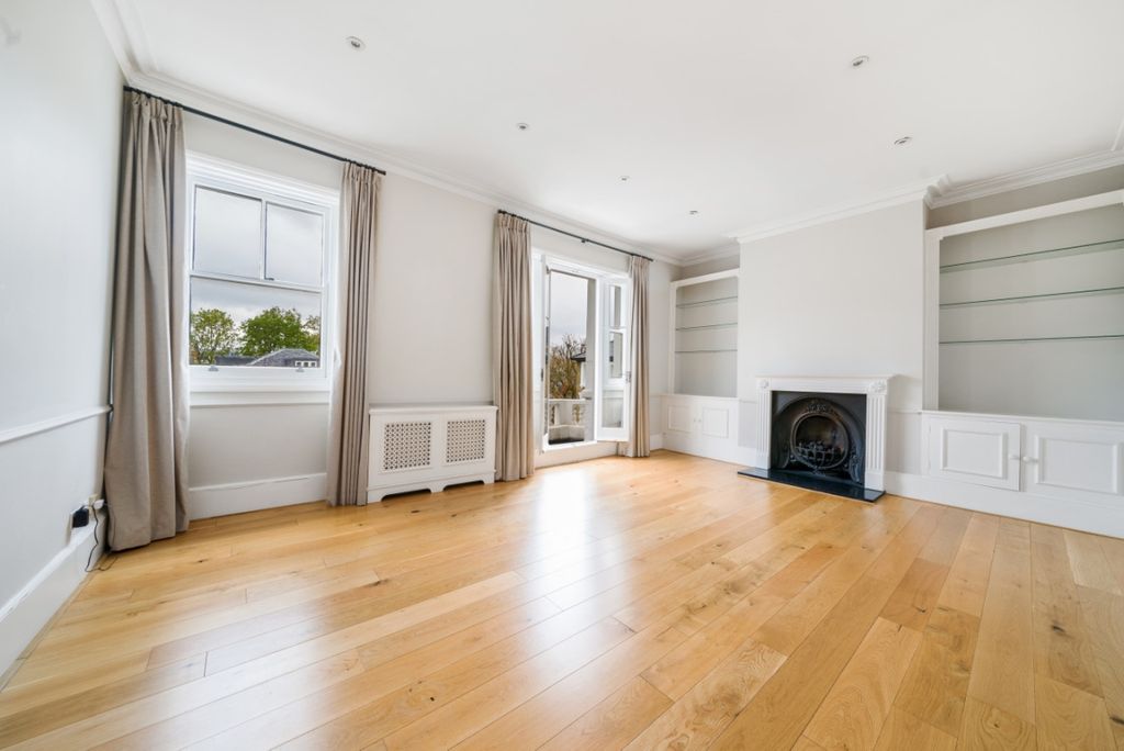 Property photo 1 of 9 976559 (2)