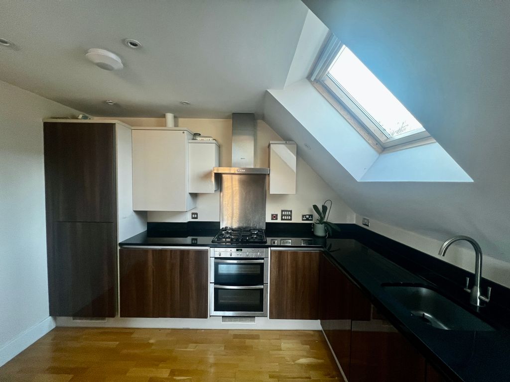 Property photo 2 of 12 Kitchen.Jpg